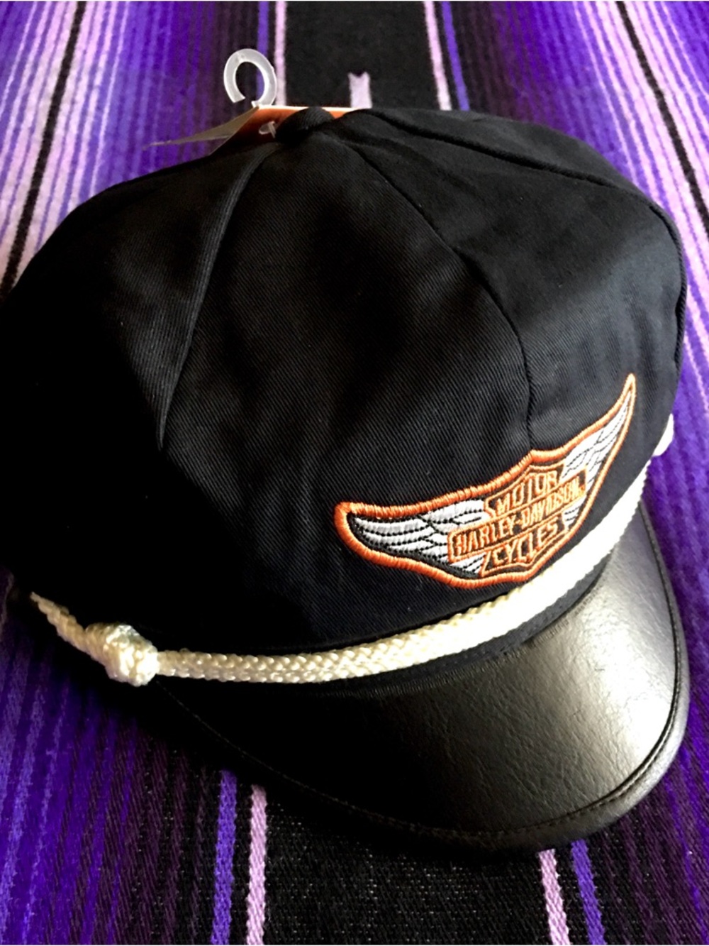 Vintage Harley-Davidson Black & White Captain-Style Hat with Patch
